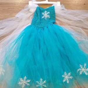 Girl's Elsa Style Super puffy dress